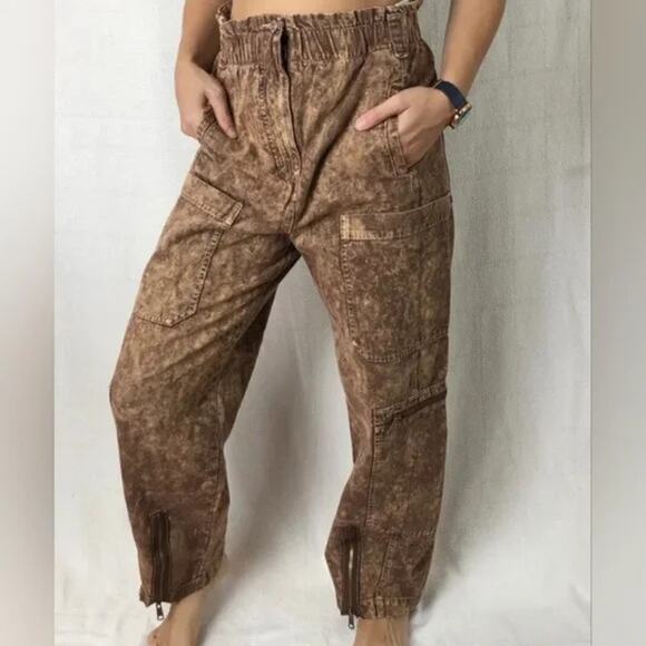 BDG Urban Outfitters Womens Pants Size XS Izzy Cargo Acid Washed Brown Zippers - Picture 1 of 9